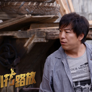 爱爱女学生在线
